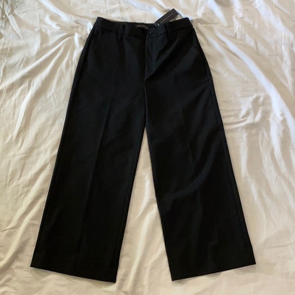 Banana Republic Pants - Banana Republic wise leg cropped pant